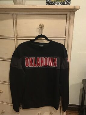 Colosseum Black Oklahoma Sweatshirt with Red Lettering
